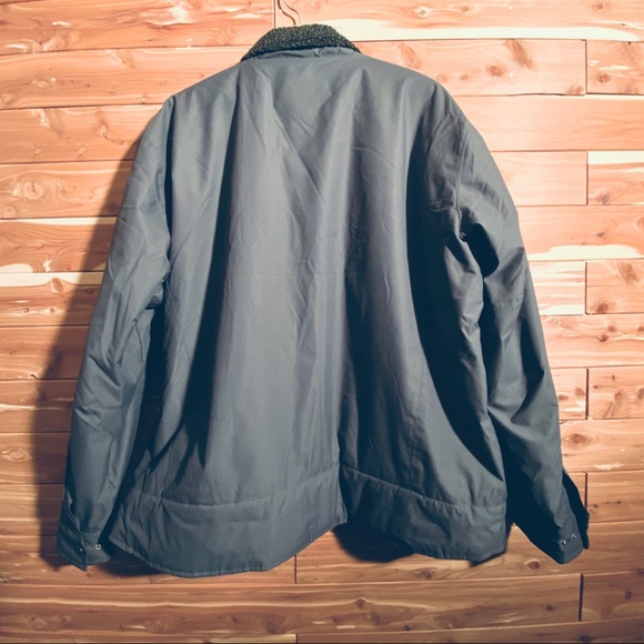 Free Country Jacket w Cell Phone & Ear Bud Pockets - Picture 8 of 8